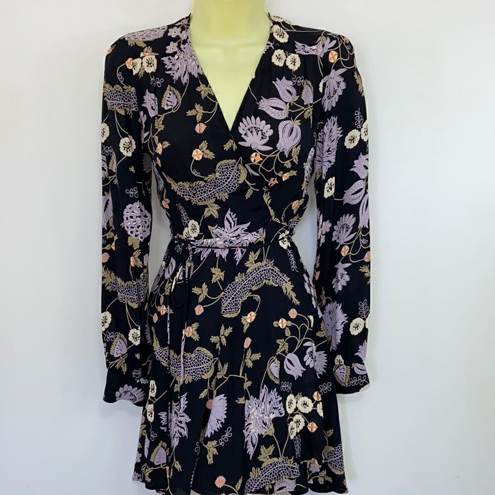 Reformation Dress Floral Wrap Asymmetrical Mini Viscose Excellent SP